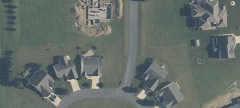 696 Bayhill Ct