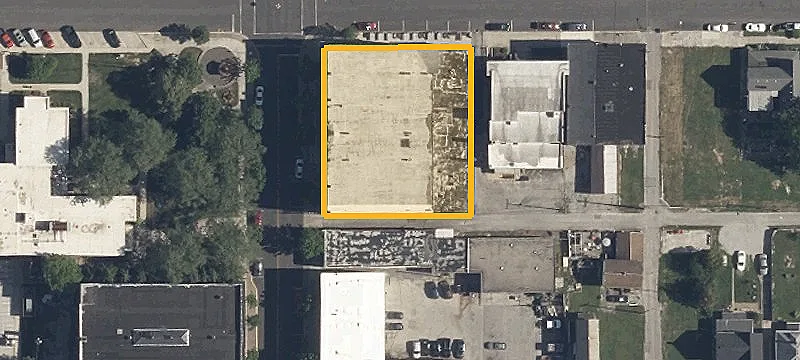210 Main St
