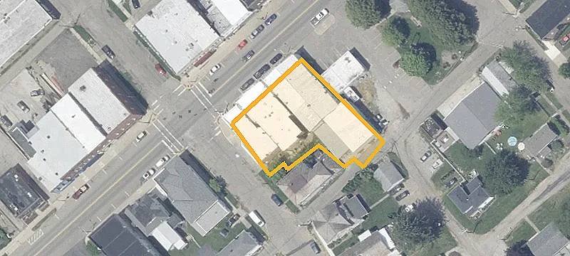 9 Main St