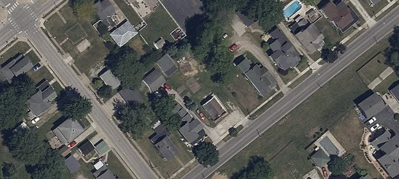243 Maple St