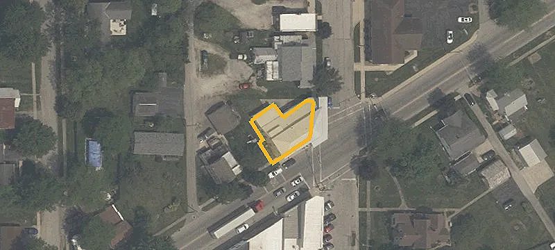 100 Main St