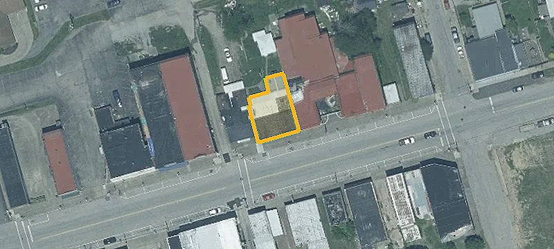 203 2nd St