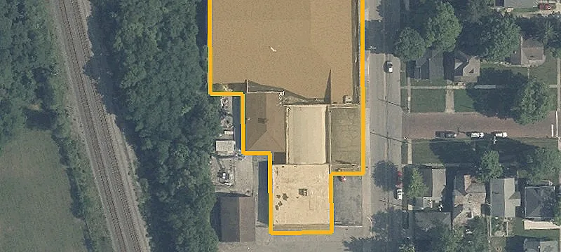 231 Walnut Ave