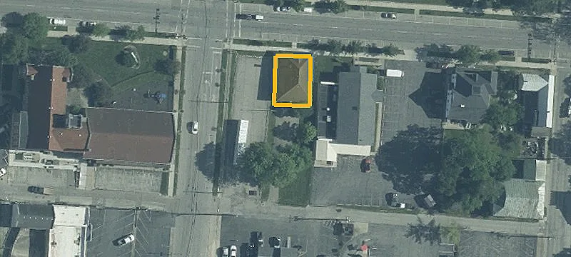 110 Locust St