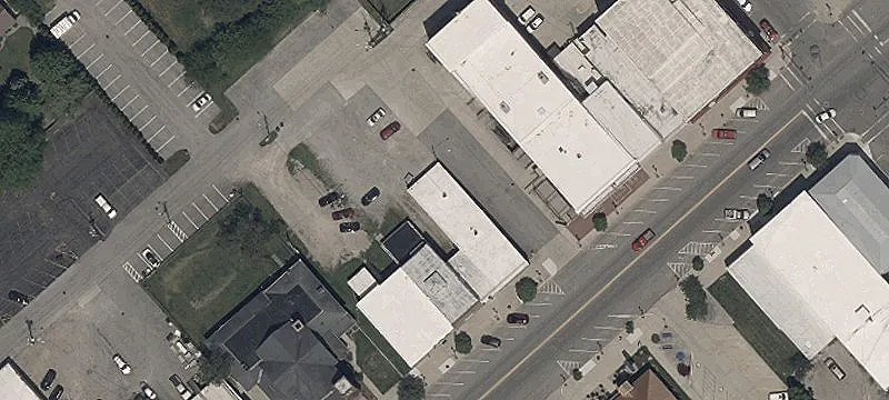 147 High St