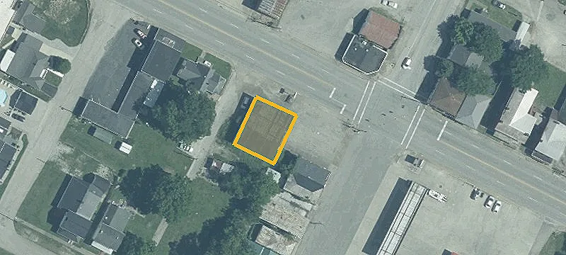 811 Us Hwy 52