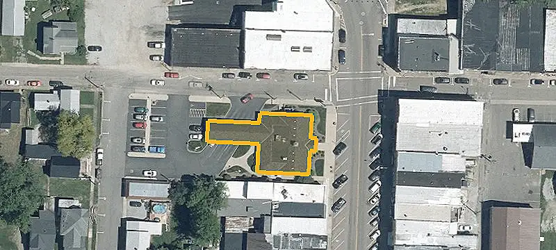 137 Main St