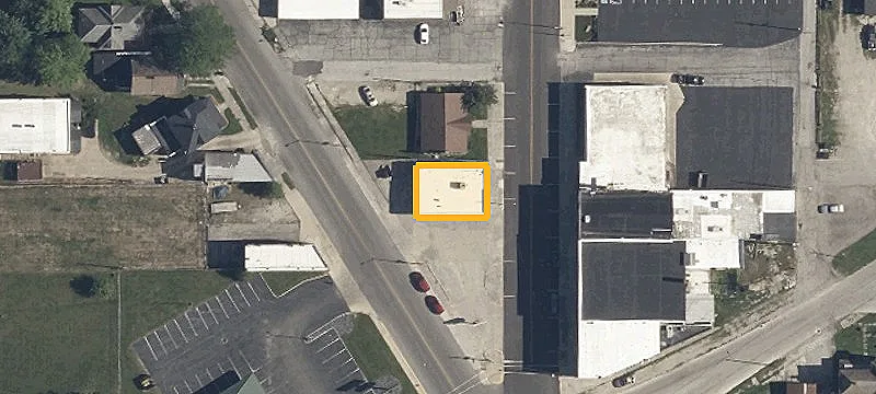 301 Main St