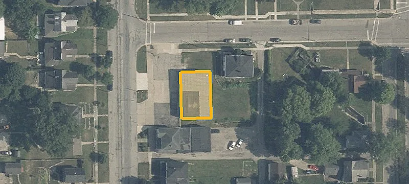 624 Main Ave