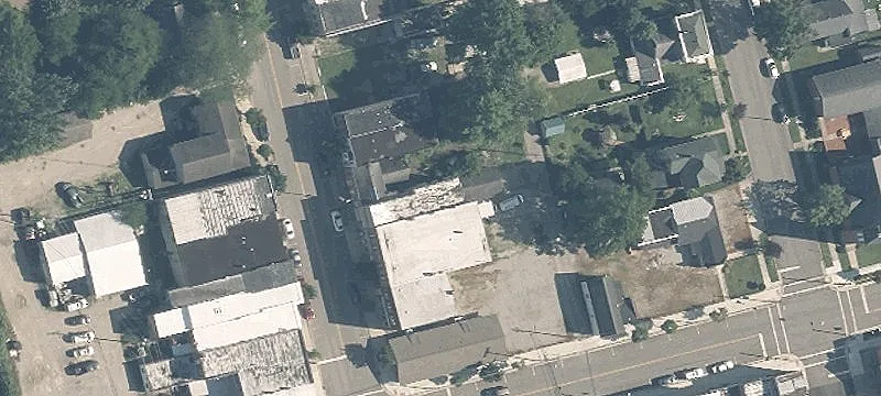126 Main St