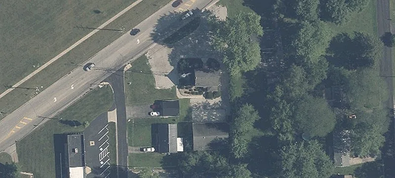 1541 Harding E Hwy