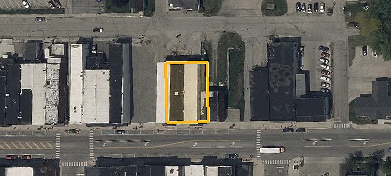207 Main St