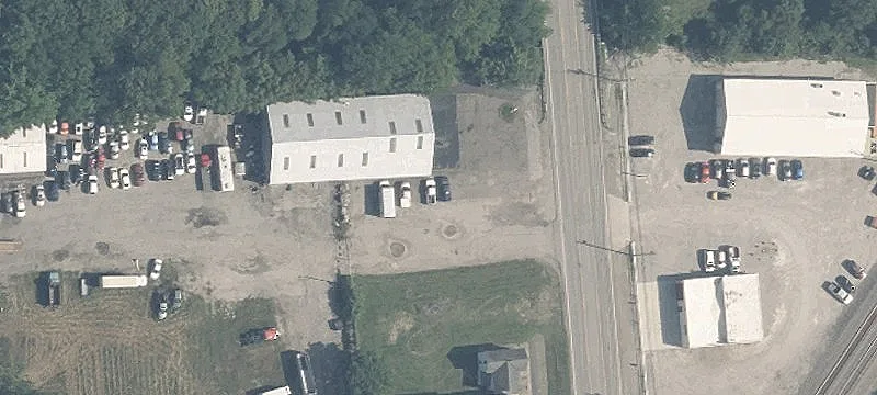 1465 Main St