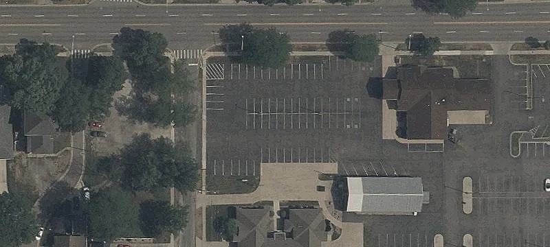 613 High St