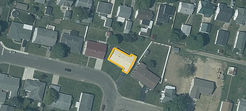 54 Zander Dr