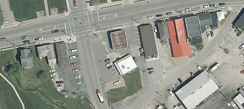 Main E St