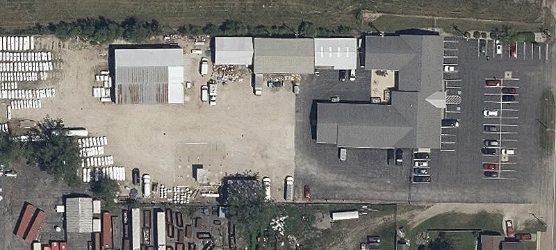 1000 Frnt St