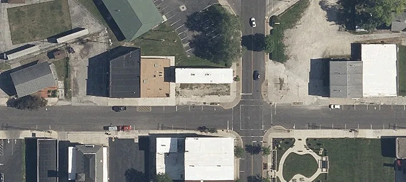 201 Main St