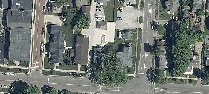 305 High St