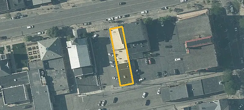 32 Main St