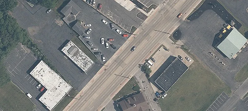 Mentor Ave