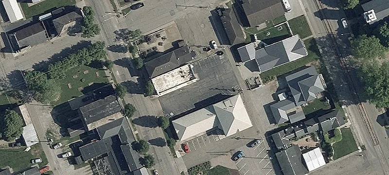 812 Main St