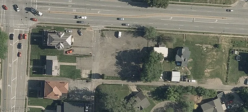 120 Mapleview Dr