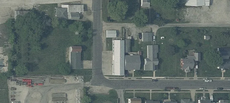 325 Leona St