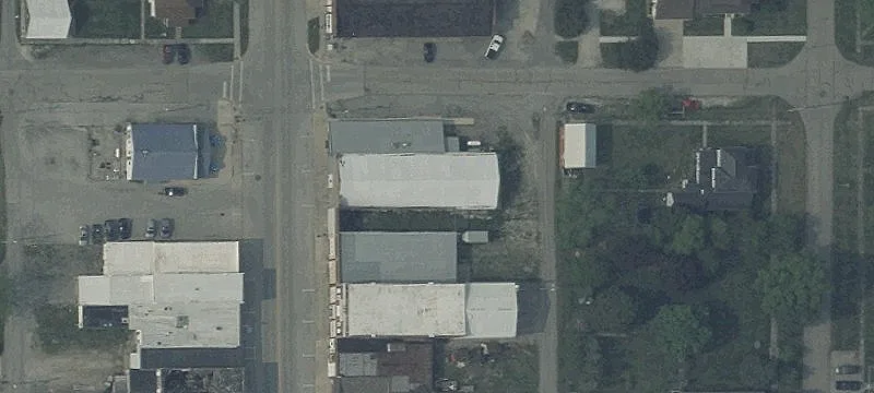 122 Main St