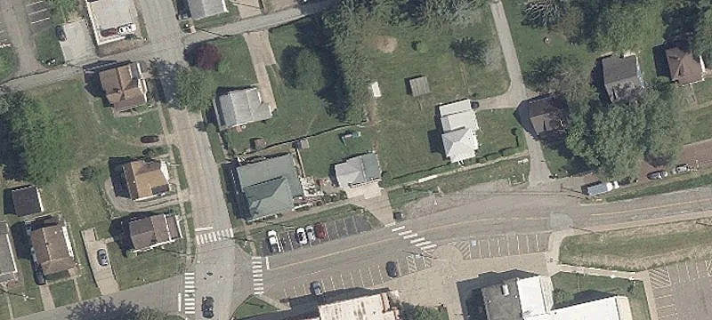 Woodrow Ave
