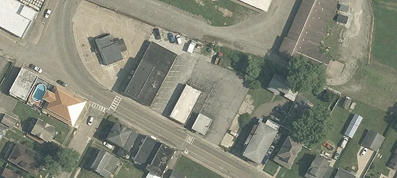 128 3rd St