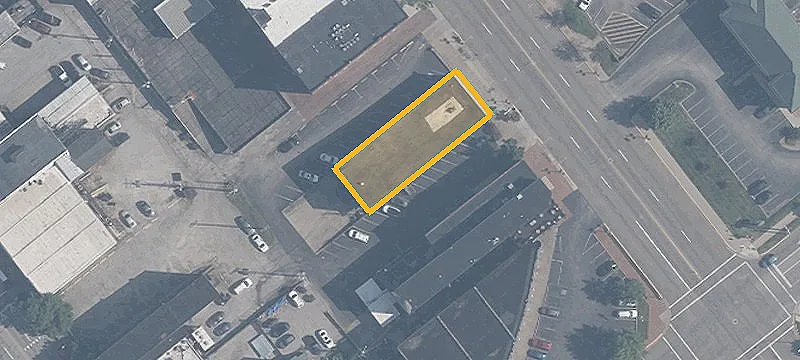 211 2nd St