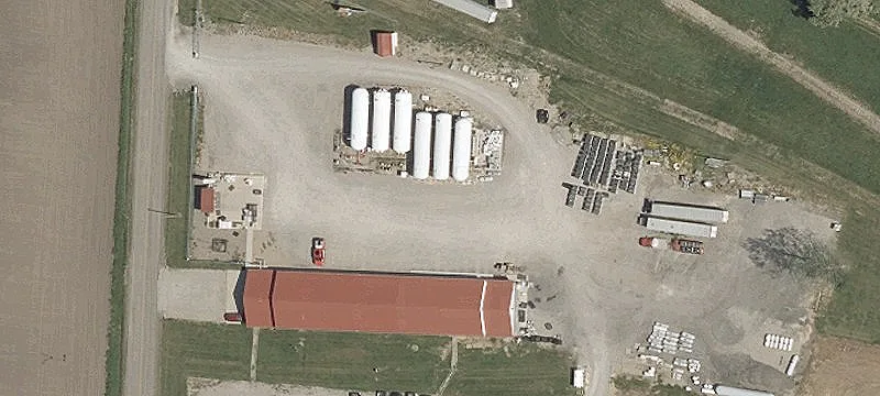 1100 Mt Perry Rd