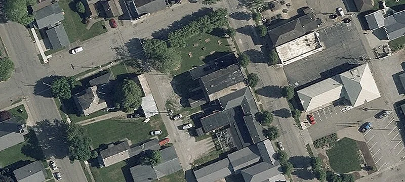 811 Main St