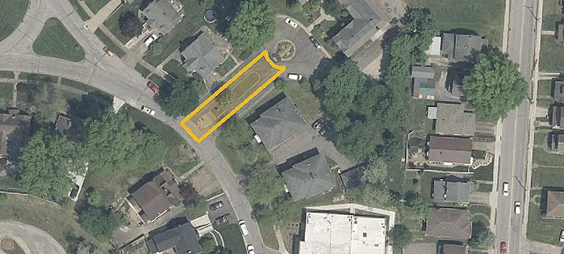 Brady Cir