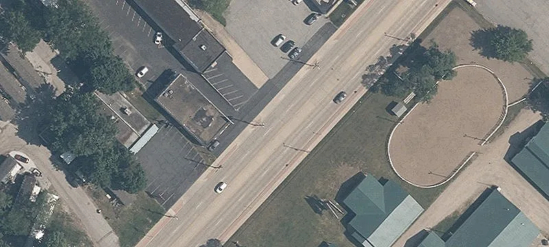 Mentor Ave