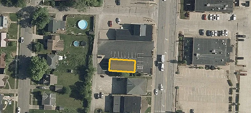 2227 Maple Ave