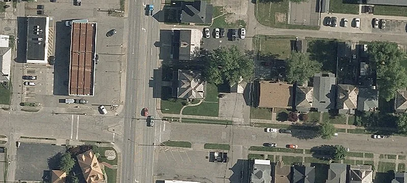 1304 Maple Ave