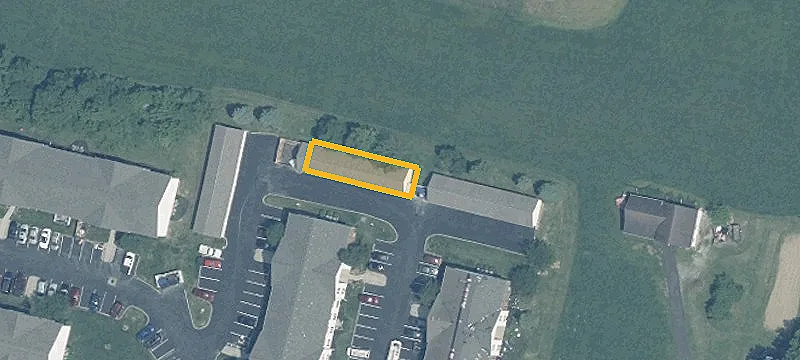 656 Grey Oaks