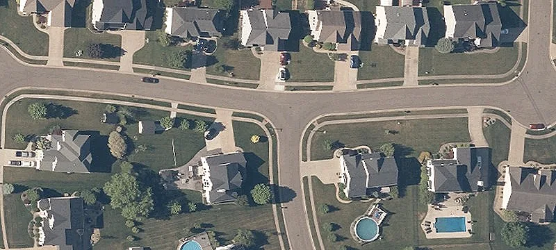 Distinguished NW Ave