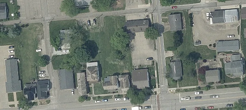 36 Main St