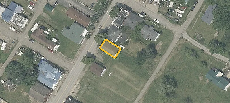 1300 Main St