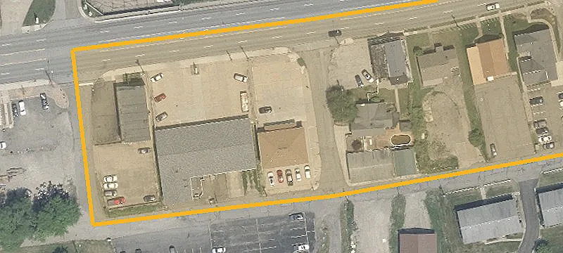 500 Main St
