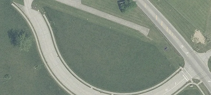 658 Commerce Dr