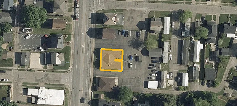 2008 Maple Ave