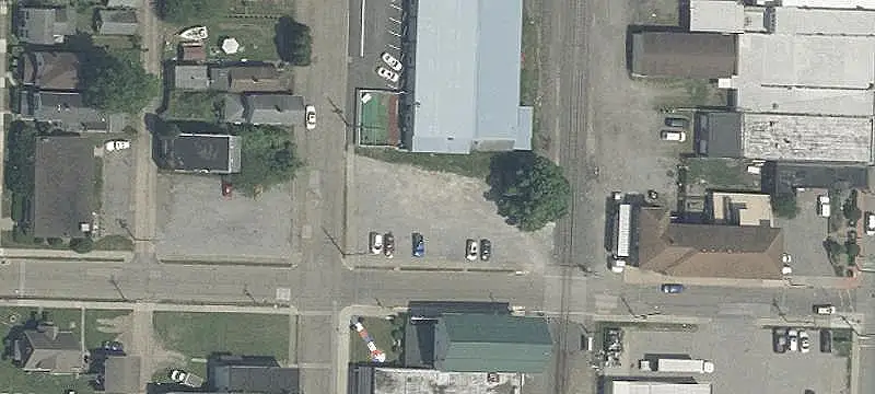 204 5th St