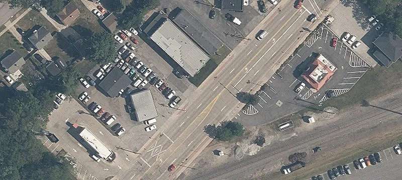 Mentor Ave