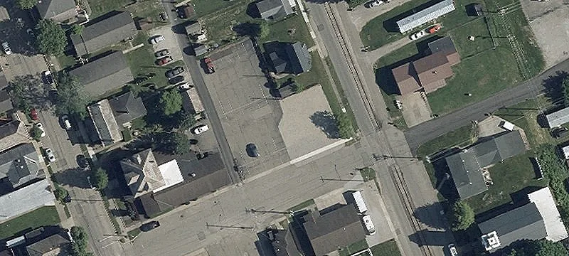 18 8th St
