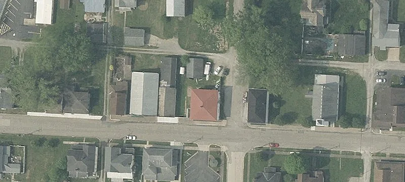 270 2nd St