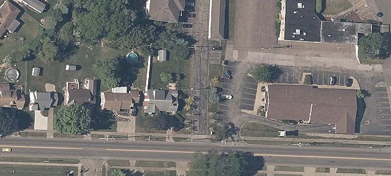 Lk NE Ave